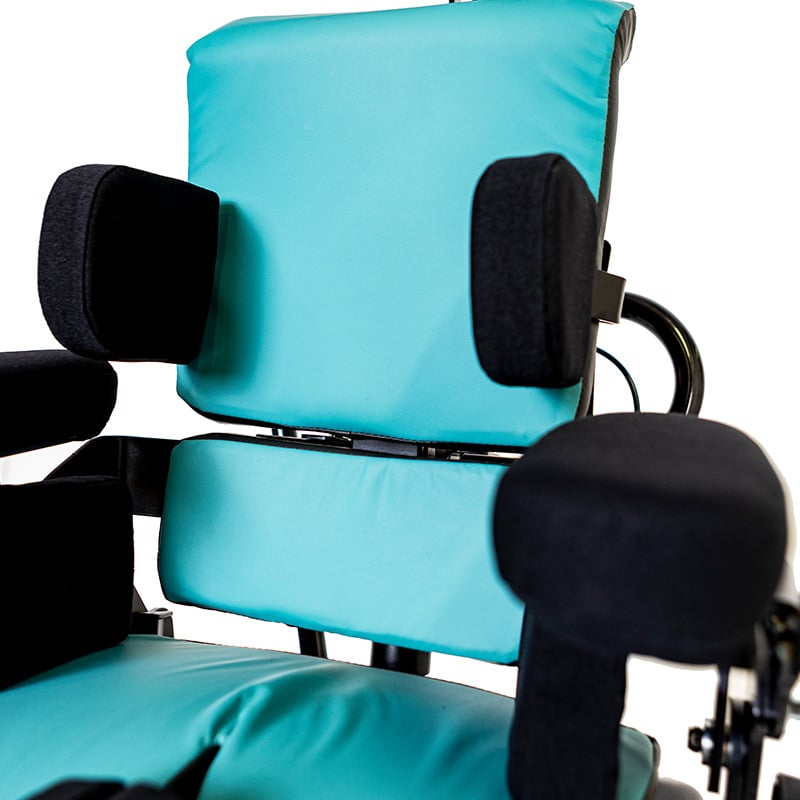 ODE sittesystem med thorakal støtte og laterale puter.